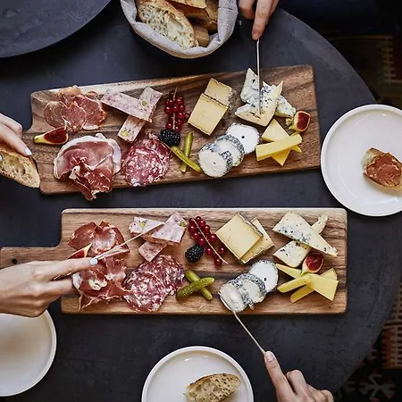 The Hoxton, Parigi
