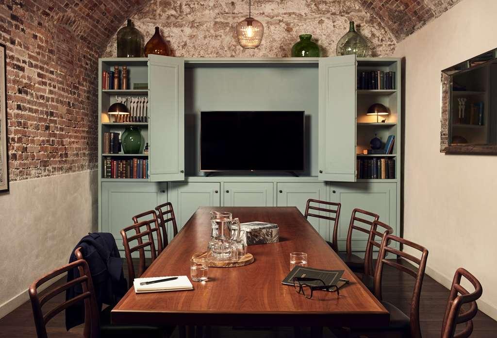 The Hoxton, Hotel Parigi